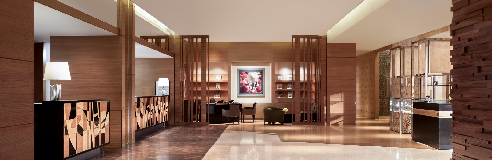 InterContinental Saigon - Hotel Lobby